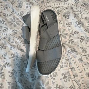 Womens Strap Crocs